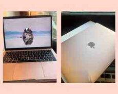 Apple Macbook