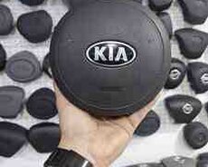 Kia K7 2017 airbag