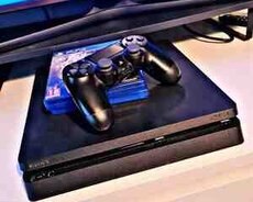 Sony PlayStation 4 Slim