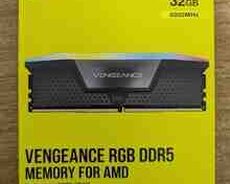 CORSAIR VENGEANCE RGB DDR5 32GB (2x16GB) DDR5 6000