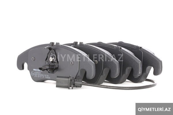 Audi q5 2010 On Naklatka Audi q5 2010 On Naklatka